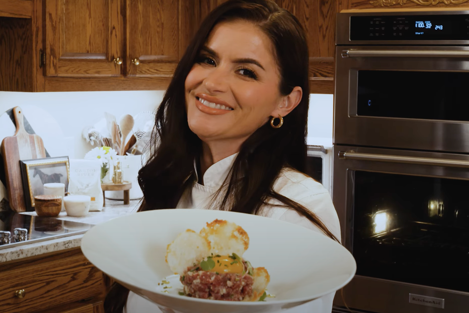 Video: Venison Tartar with Crispy Rice Crackers and Smoked Egg Yolk